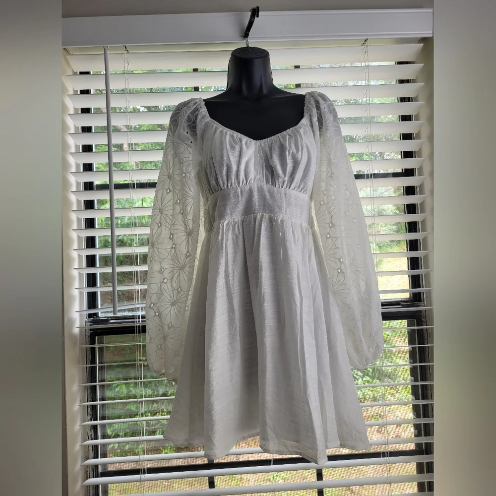 LULUS size S Elegant White Dress with Floral Sleeves. New with tag. - Picture 2 of 14